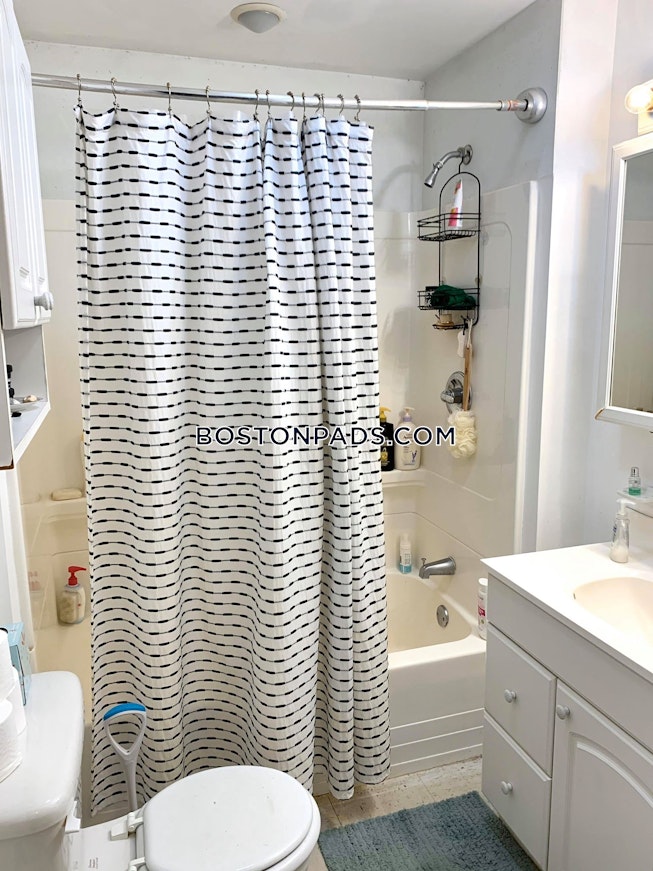 Somerville - $3,600+ /mo