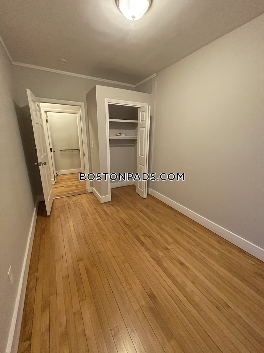 BOSTON - ALLSTON - 5 Beds, 2 Baths - Image 13