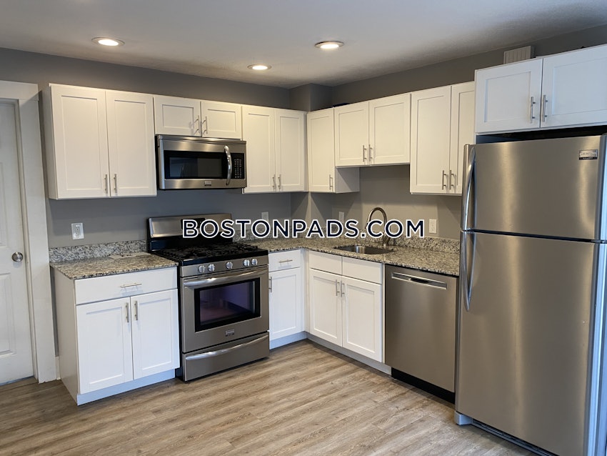 BOSTON - SOUTH BOSTON - ANDREW SQUARE - 4 Beds, 2 Baths - Image 10