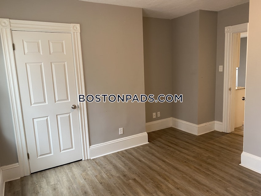 BOSTON - SOUTH BOSTON - ANDREW SQUARE - 4 Beds, 2 Baths - Image 59