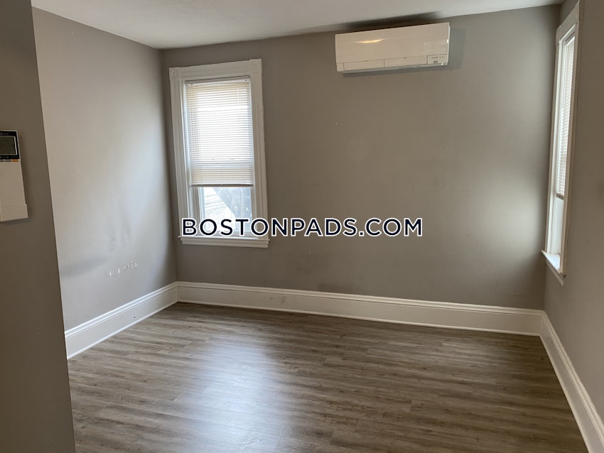 BOSTON - SOUTH BOSTON - ANDREW SQUARE - 4 Beds, 2 Baths - Image 24