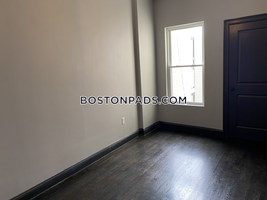 BOSTON - SOUTH BOSTON - ANDREW SQUARE - 4 Beds, 2 Baths - Image 44