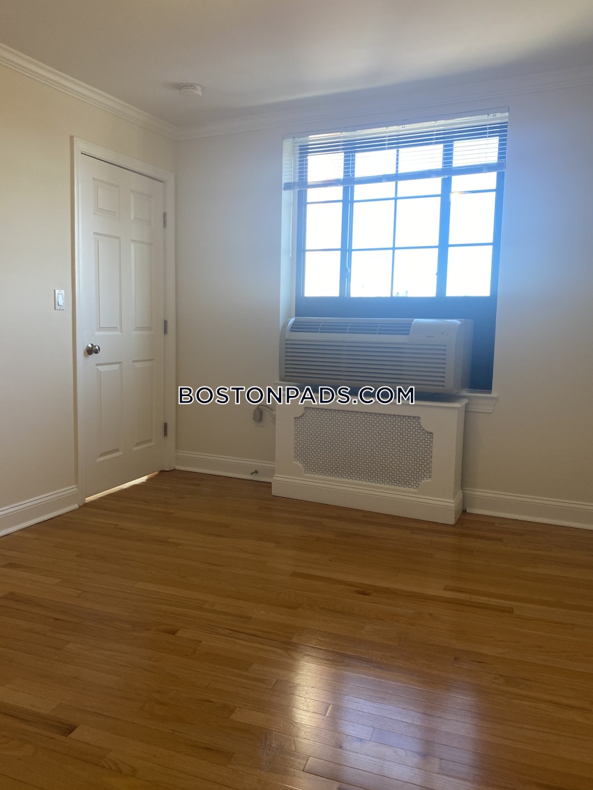 CAMBRIDGE - HARVARD SQUARE - 2 Beds, 1 Bath - Image 20