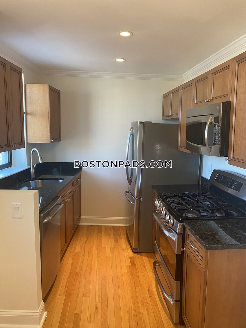 CAMBRIDGE - HARVARD SQUARE - 2 Beds, 1 Bath - Image 19