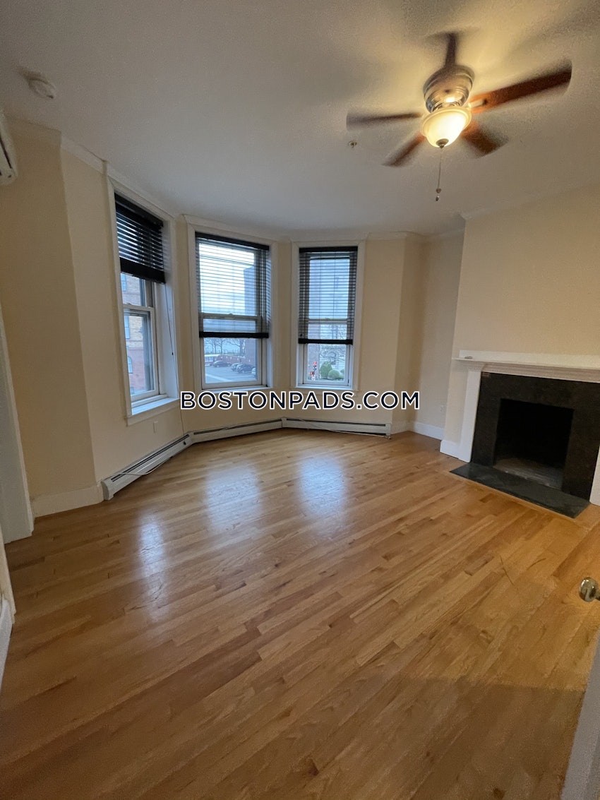 BOSTON - BACK BAY - 1 Bed, 1 Bath - Image 15