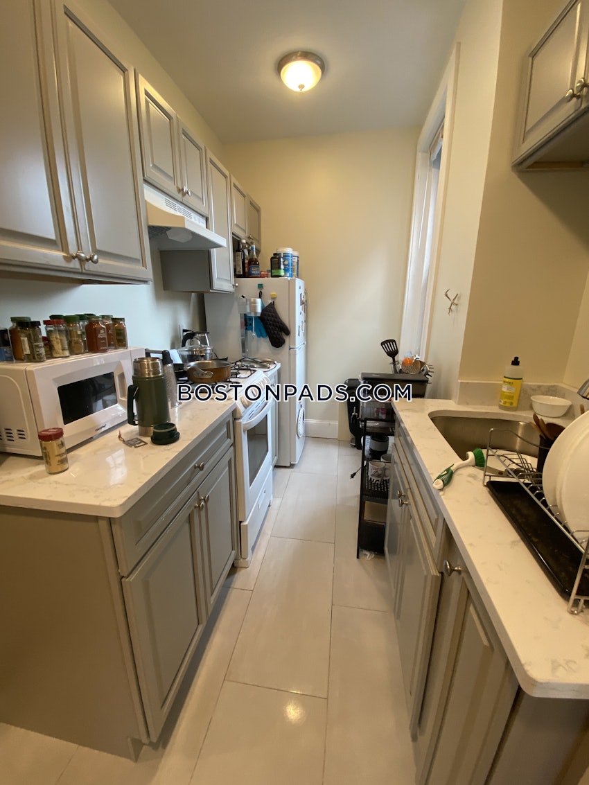 BOSTON - FENWAY/KENMORE - 2 Beds, 1 Bath - Image 3