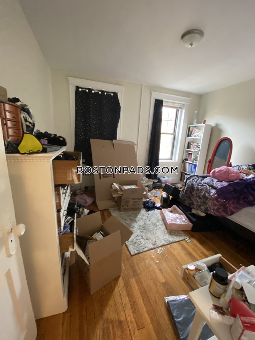 Boston - $4,100+ /month