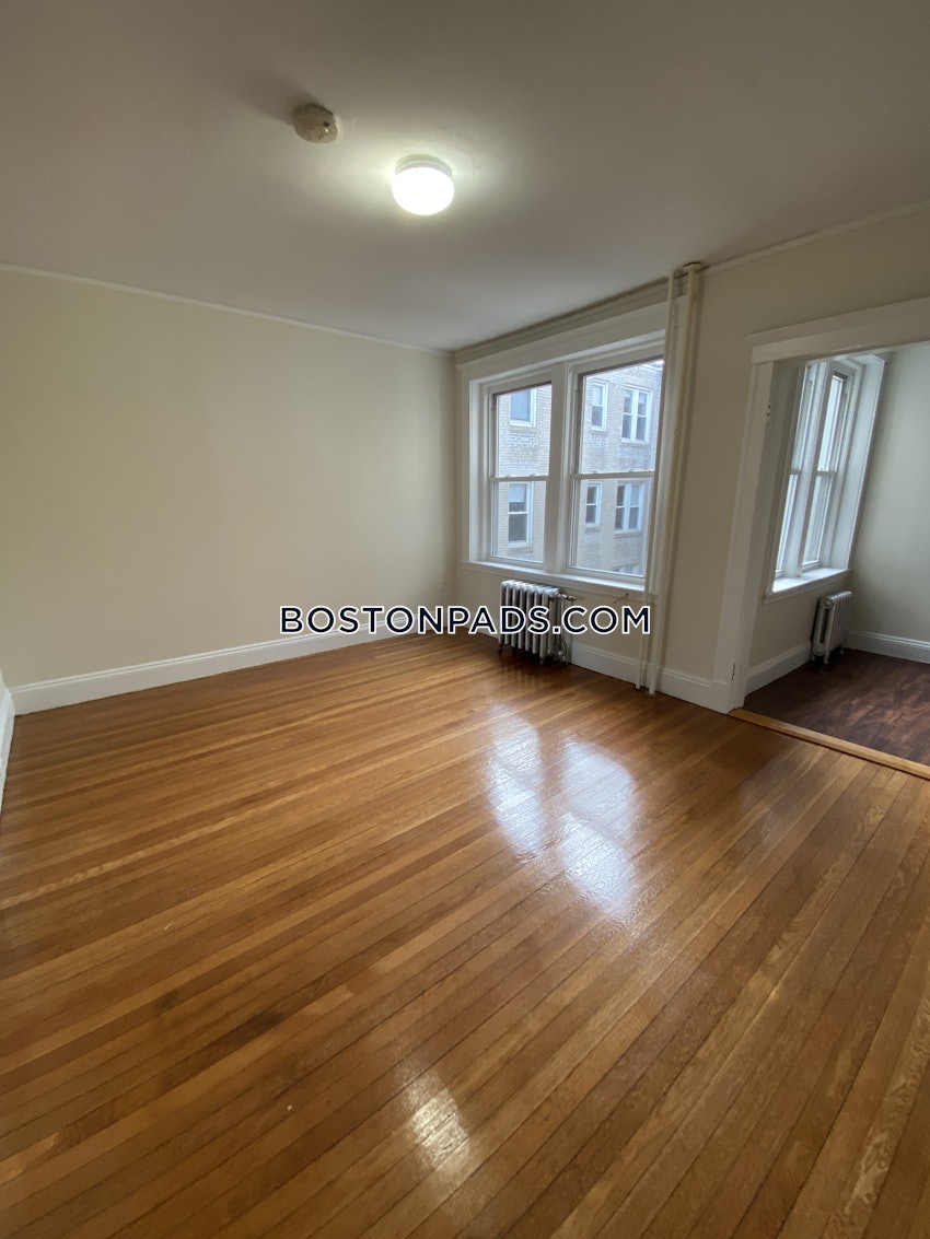 BOSTON - FENWAY/KENMORE - 1 Bed, 1 Bath - Image 1