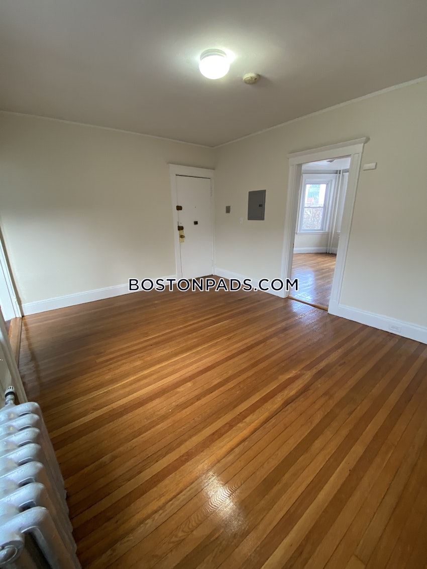 BOSTON - FENWAY/KENMORE - 1 Bed, 1 Bath - Image 2