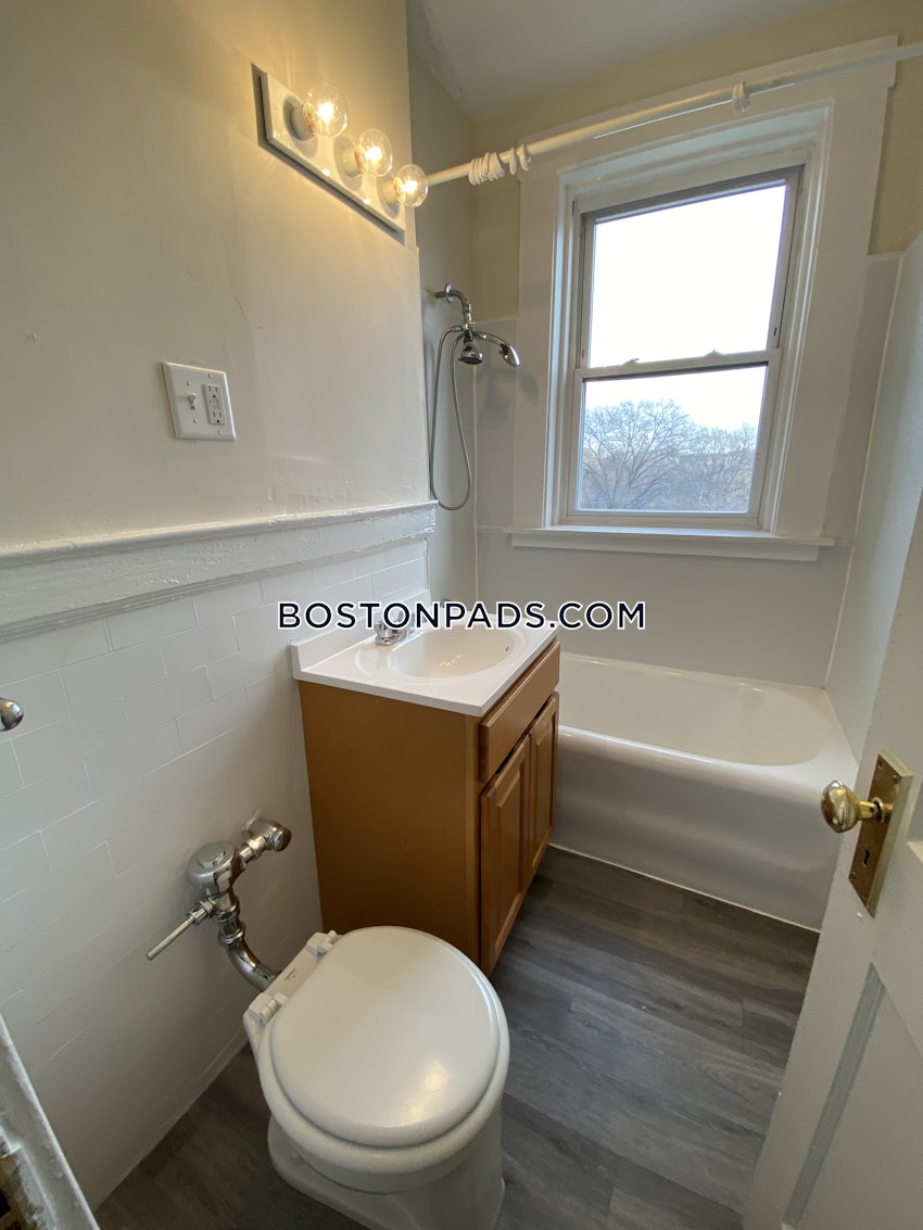 BOSTON - FENWAY/KENMORE - 1 Bed, 1 Bath - Image 10