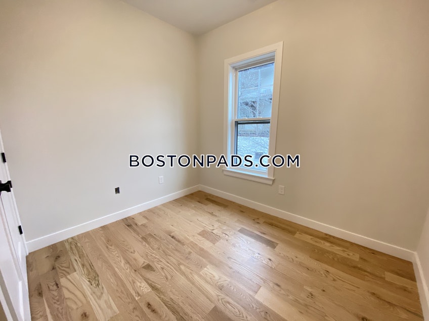 Boston - $5,600+ /month