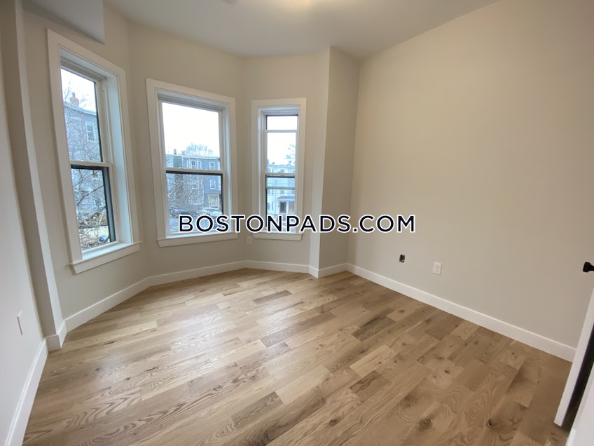 Boston - $5,600+ /month