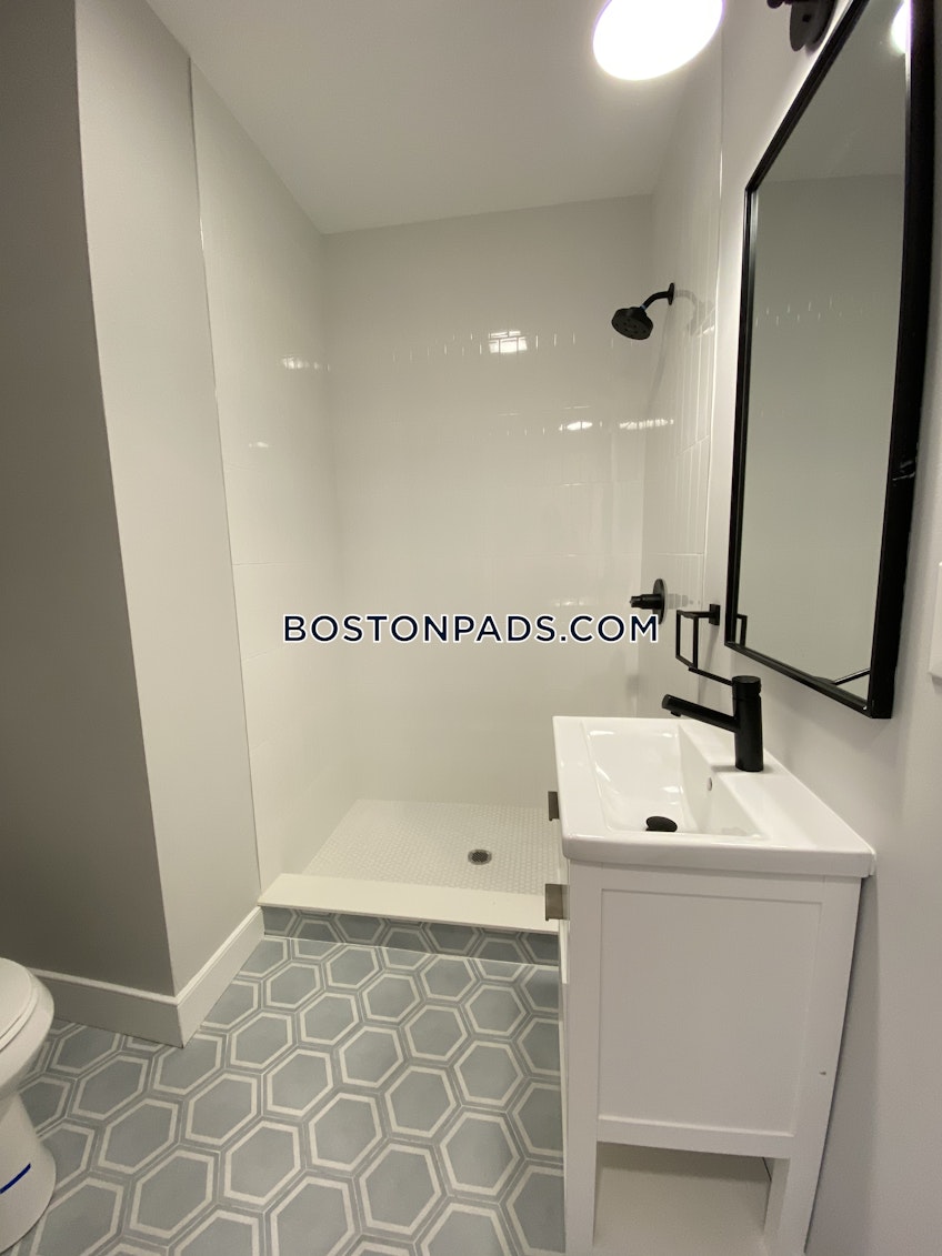 Boston - $5,600+ /month