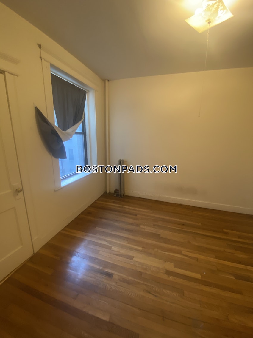 BOSTON - ALLSTON - 1 Bed, 1 Bath - Image 9