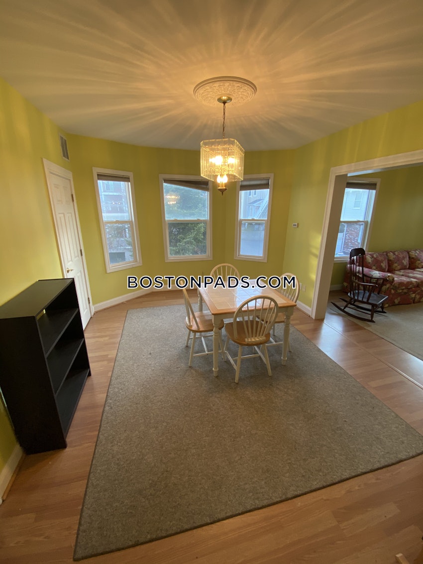 SOMERVILLE - SPRING HILL - 5 Beds, 2 Baths - Image 16