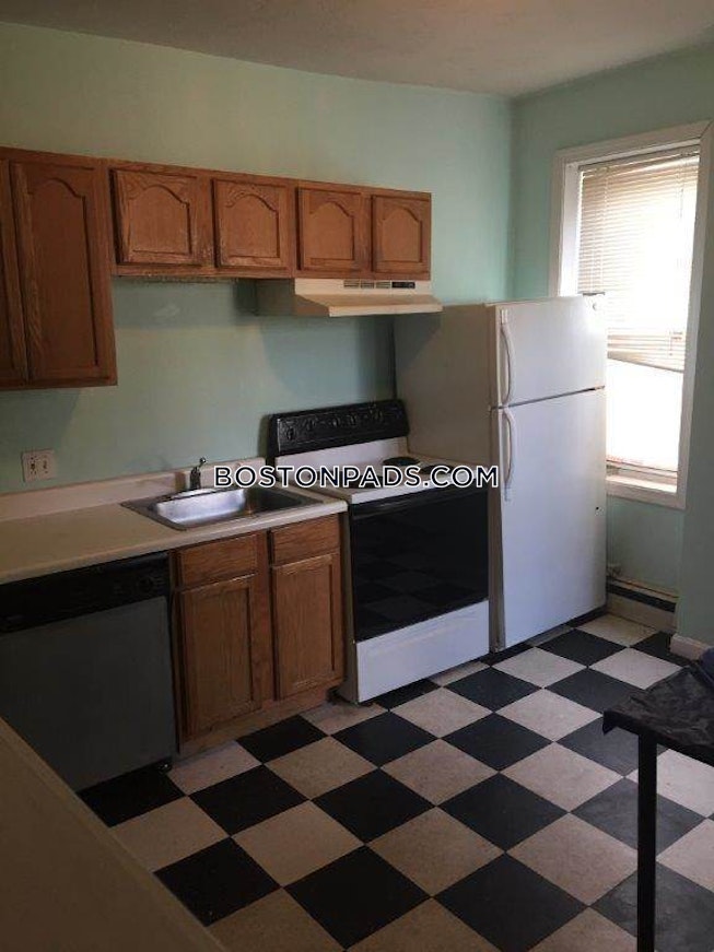 Boston - $3,900+ /mo