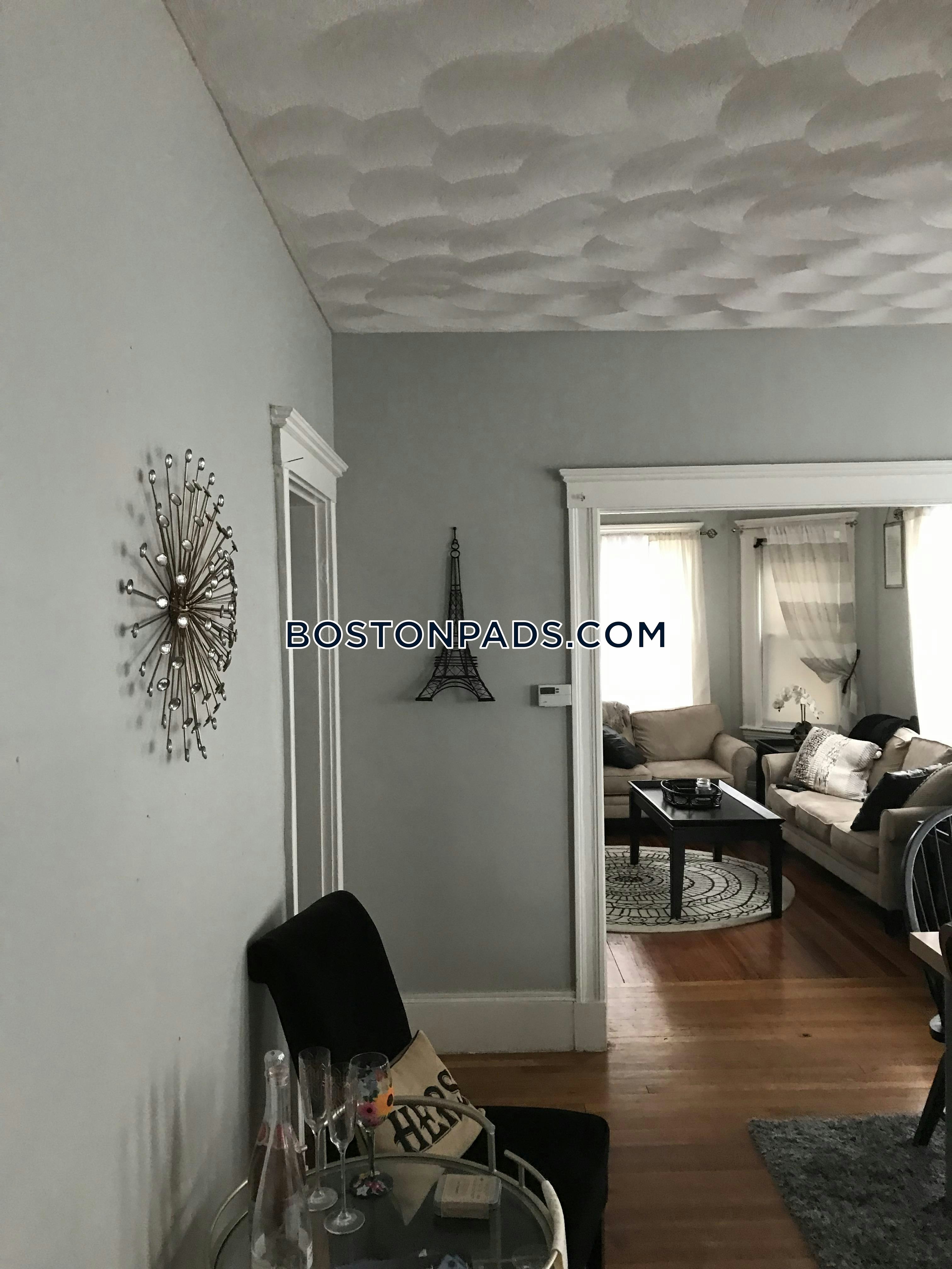 Wellington, Medford, MA - 3 Beds, 1 Bath - $3,500 - ID#8006147