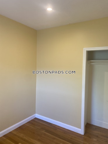 Boston - 2 Beds, 1 Baths