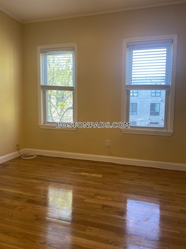 Boston - 2 Beds, 1 Baths