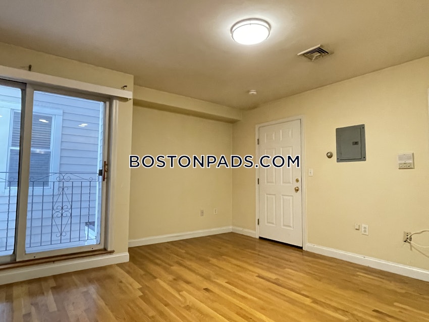 BOSTON - SOUTH BOSTON - WEST SIDE - 1 Bed, 1 Bath - Image 42
