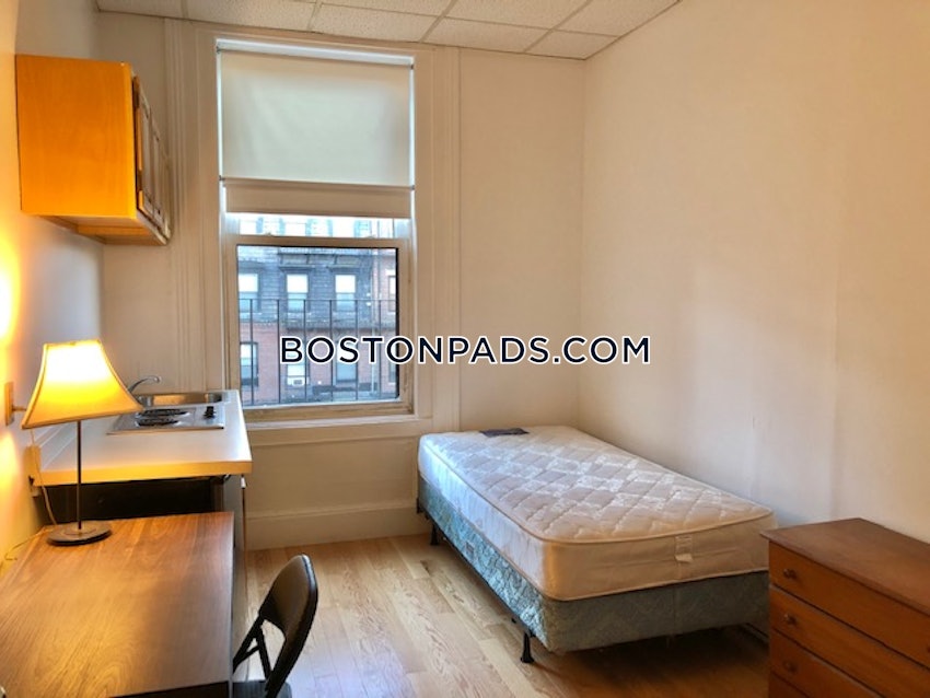 BOSTON - BACK BAY - Studio , 1 Bath - Image 8