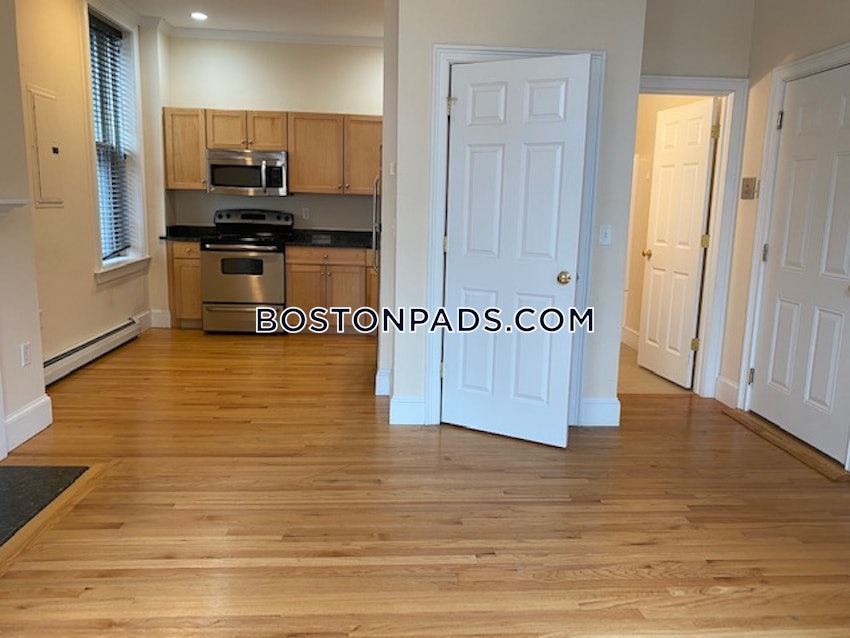 BOSTON - BACK BAY - 1 Bed, 1 Bath - Image 7