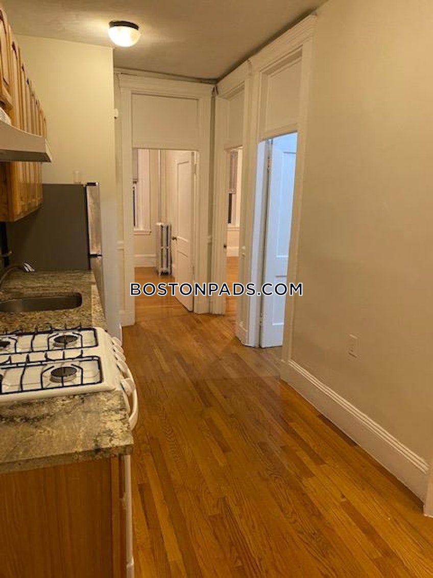 Boston - $4,700+ /month