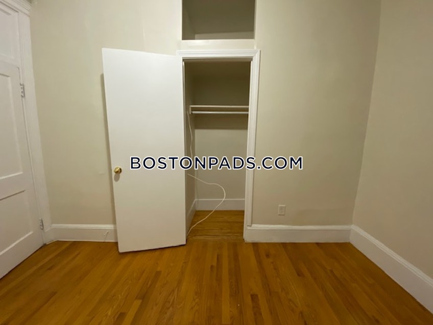 Boston - $4,700+ /month