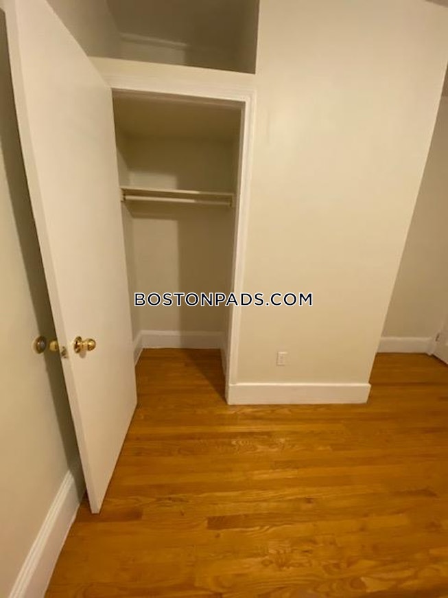 Boston - $4,700+ /mo
