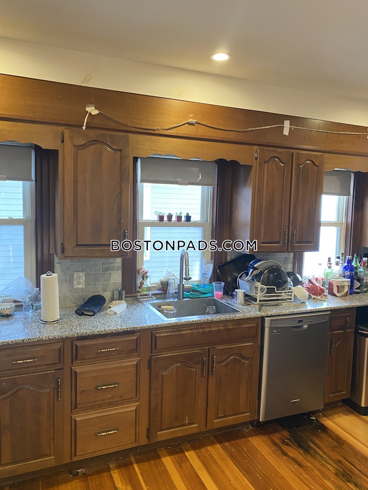 Bowdoin St., Medford