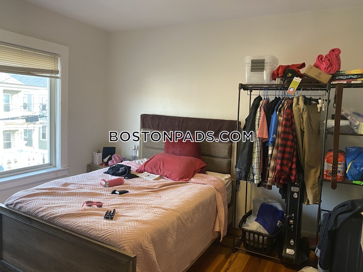 Bowdoin St., Medford