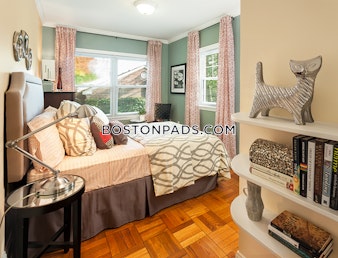 Thornton Rd. Brookline