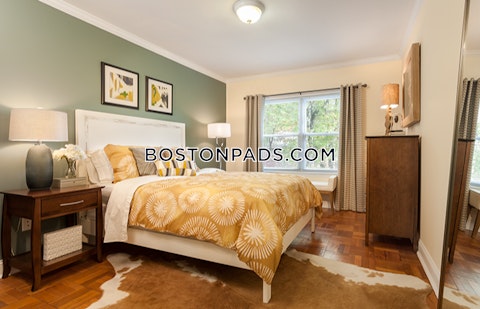 Thornton Rd. Brookline photo 4