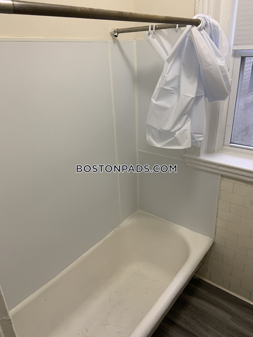 BOSTON - ALLSTON - 3 Beds, 2 Baths - Image 14