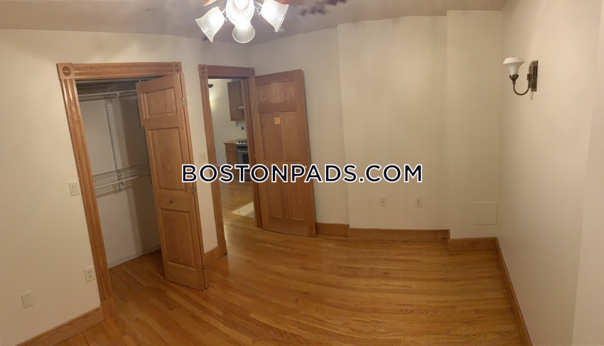 BOSTON - BEACON HILL - 2 Beds, 1 Bath - Image 11