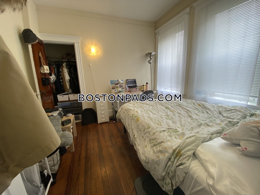 BOSTON - MISSION HILL - 2 Beds, 1 Bath - Image 17