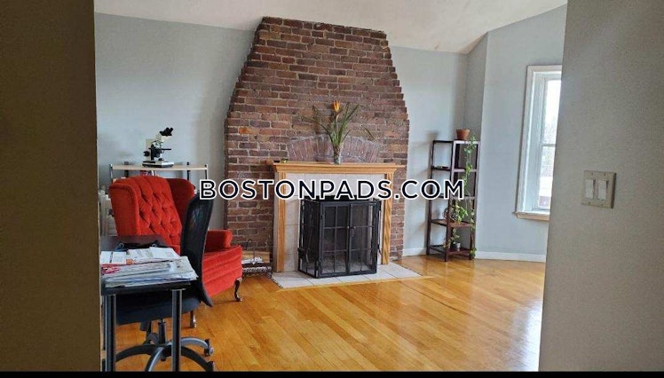 Harvard St., Brookline