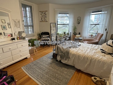 Boston - 3 Beds, 1 Baths