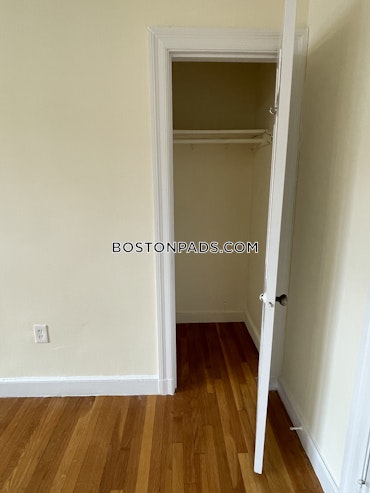 Brookline - 2 Beds, 1 Baths