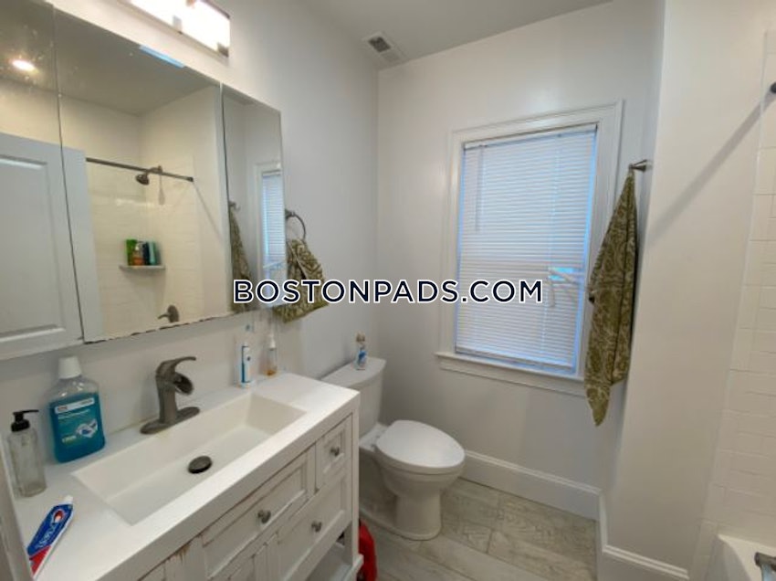 CAMBRIDGE - CENTRAL SQUARE/CAMBRIDGEPORT - 5 Beds, 2 Baths - Image 13