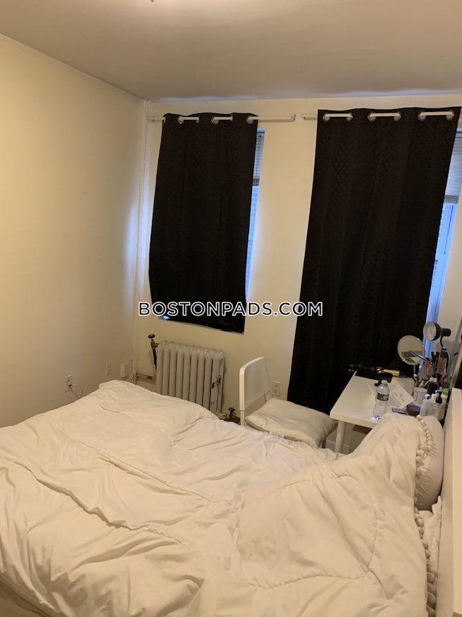 Boston - $3,300+ /mo