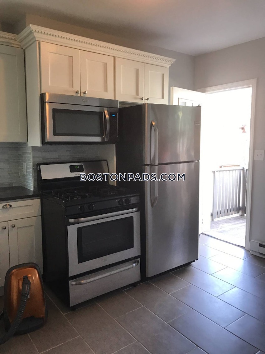 BOSTON - EAST BOSTON - MAVERICK - 3 Beds, 1 Bath - Image 7