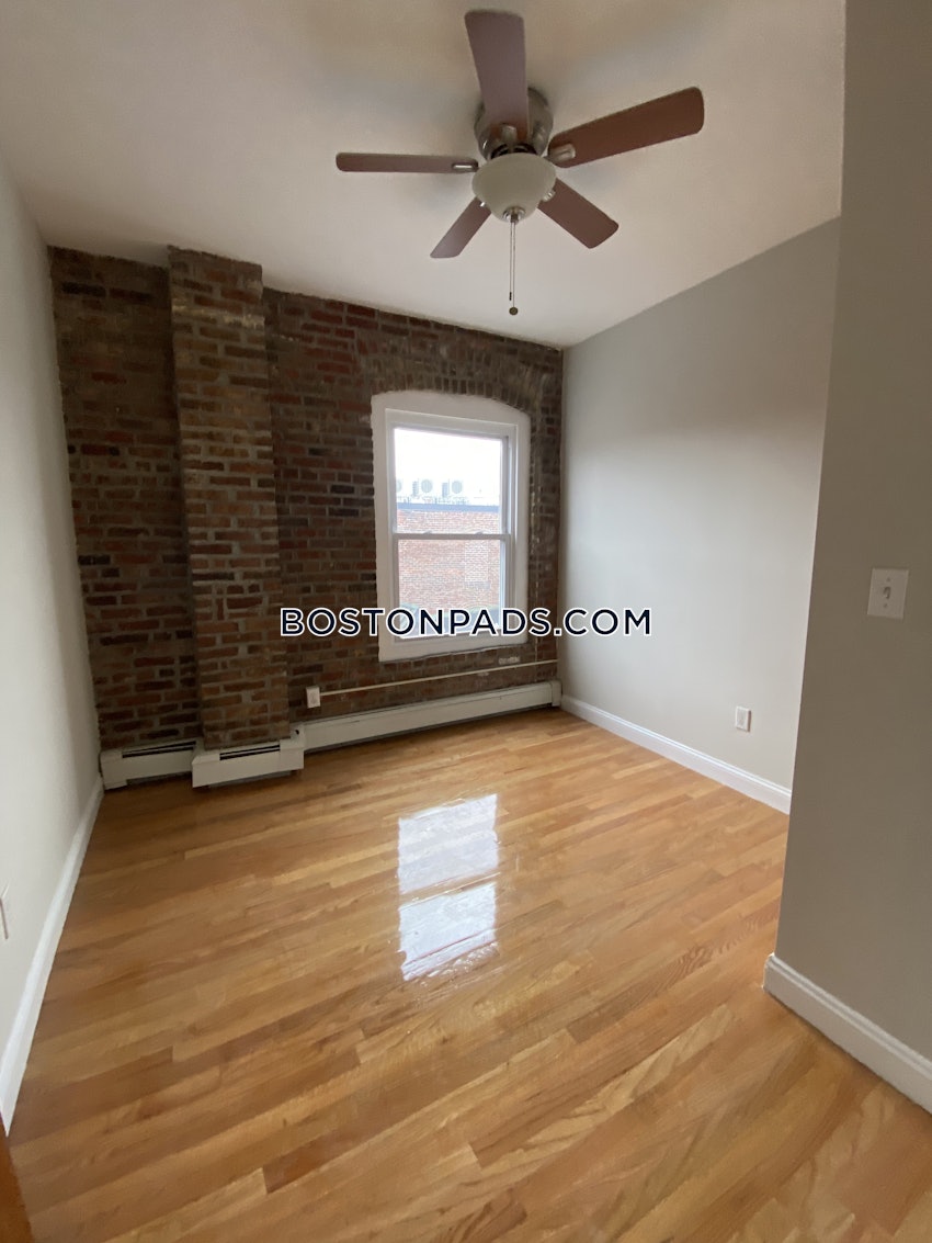 BOSTON - NORTH END - 4 Beds, 2 Baths - Image 45