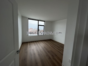 Boston - 2 Beds, 2 Baths