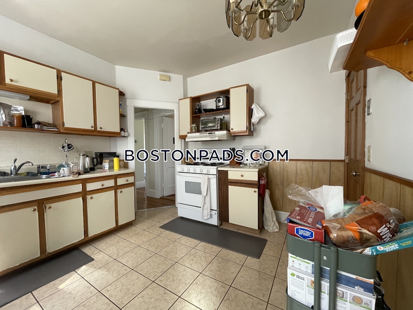 BOSTON - BRIGHTON- WASHINGTON ST./ ALLSTON ST. - 2 Beds, 1 Bath - Image 1