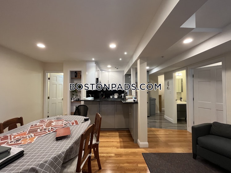 Beacon St., Brookline