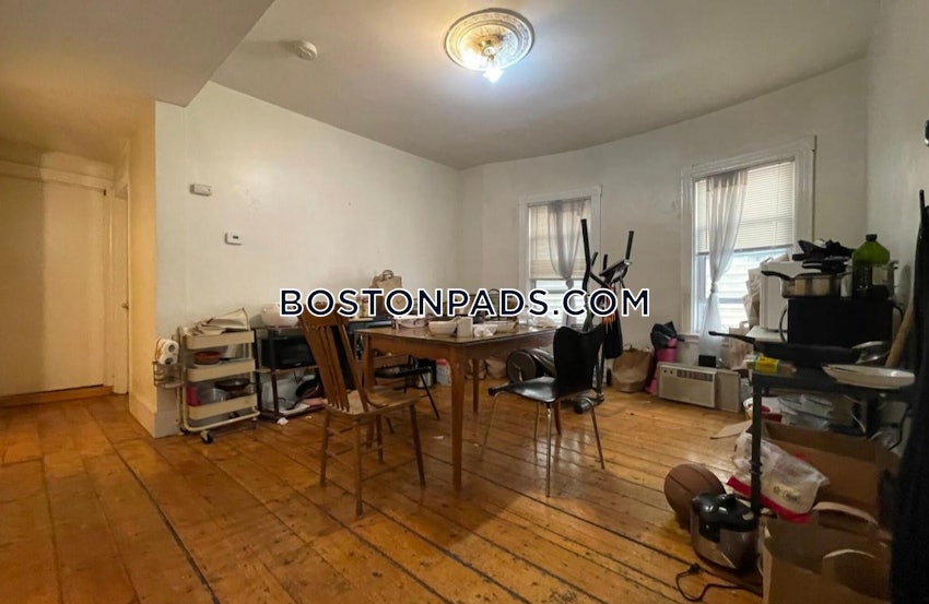 BROOKLINE- BROOKLINE VILLAGE - 4 Beds, 2 Baths - Image 1