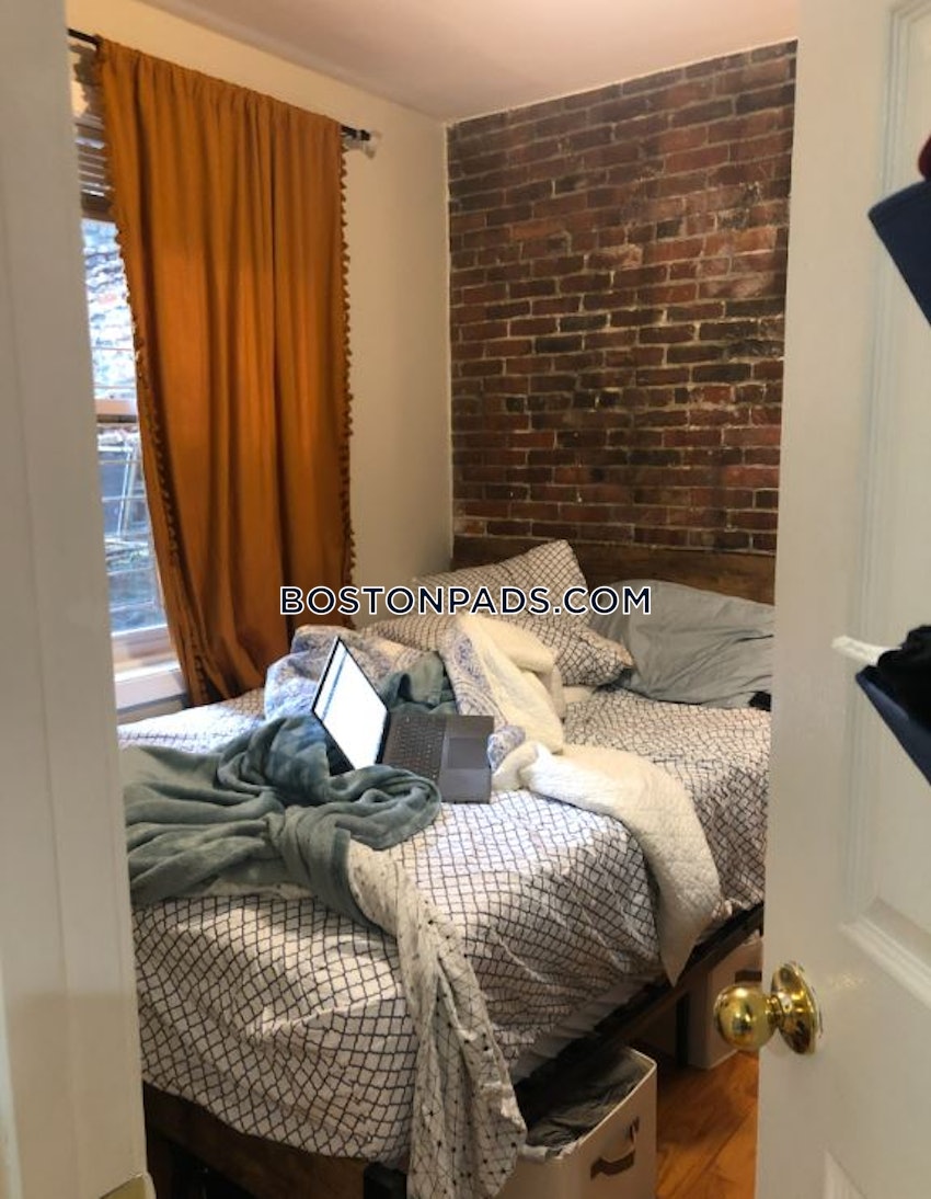 BOSTON - BEACON HILL - 3 Beds, 1 Bath - Image 2