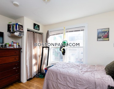 Boston - 5 Beds, 2 Baths