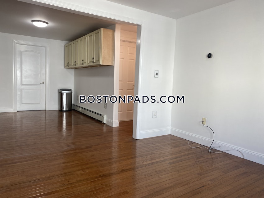 BOSTON - SOUTH BOSTON - ANDREW SQUARE - 3 Beds, 2 Baths - Image 34